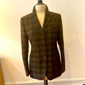 Valentino Vzone brand, size 42 woolen jacket in a green, dark plum plaid